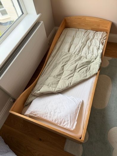 Mon Lit Cabane Solid Wood Junior / Kids Bed