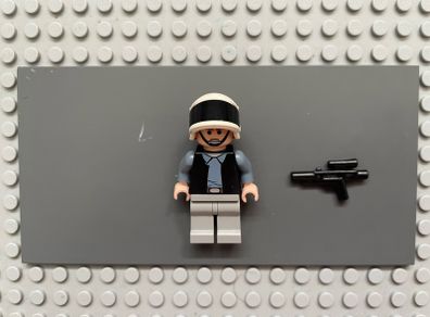 lego Star Wars sw0187 Rebel Fleet Trooper / Rebel Scout Trooper minifigure - Plain Vest, Frown