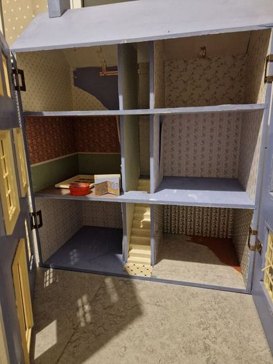 Dolls house