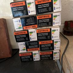 Thermostatic rad valves brand new 10 pair including lock shield valves