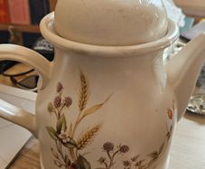 5 Collectable Teapots Mixed Lot