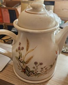 5 Collectable Teapots Mixed Lot