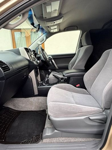 Toyota landcruiser no vat