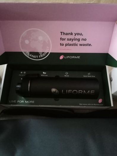 Liforme - Yoga Mat, Yoga Travel Mat, Yoga Pad, Water Bottle & Mat Cleaning