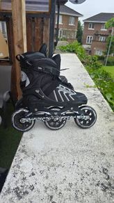 skating shoe.
