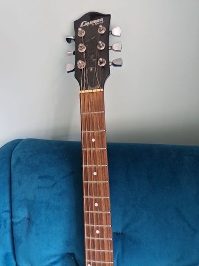 Guitar for sale