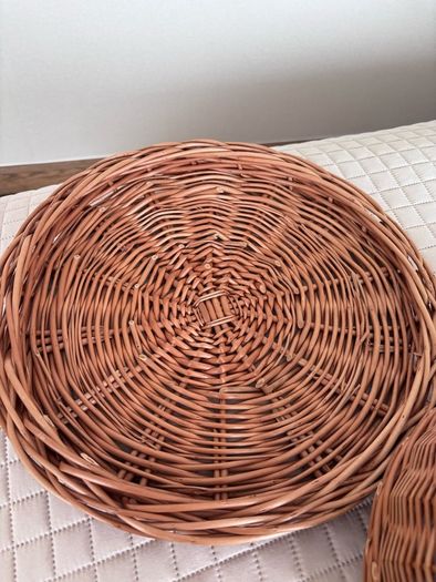Round Basket With Lid
