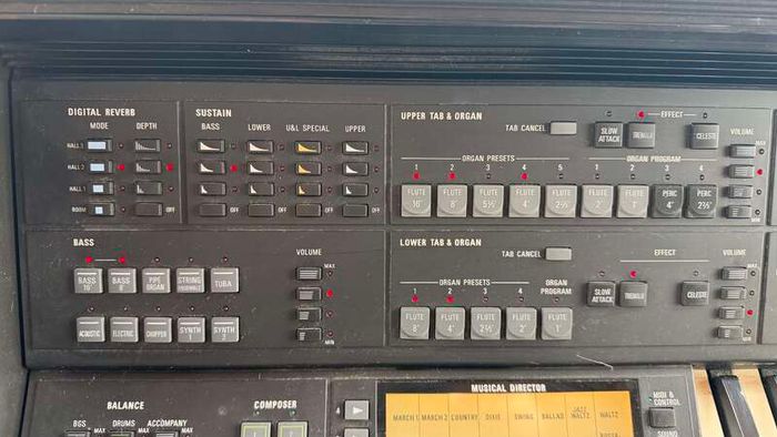 Technics SX-GX5 Organ with bench, Manual, Sheet Music and more.