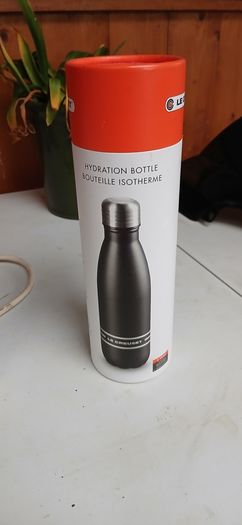 Le Creuset drinking bottles