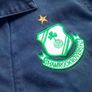 Vintage Shamrock Rovers Umbro Top Size M Image 5