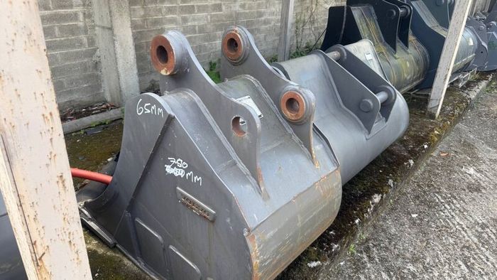 Volvo Digging Bucket  0.42m
