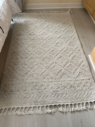 Soft Tassel Rug