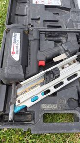 1st fix nail gun