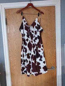 Primark Cow Slip  Pattern Dress.   S. 20. B.N.W.T