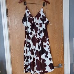 Primark Cow Slip  Pattern Dress.   S. 20. B.N.W.T