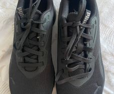 Puma Runners - Black - Puralite- UK7 / EU40.5 - New