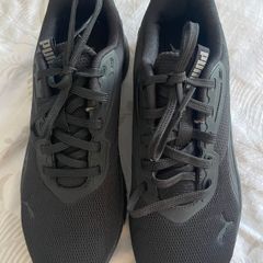 Puma Runners - Black - Puralite- UK7 / EU40.5 - New