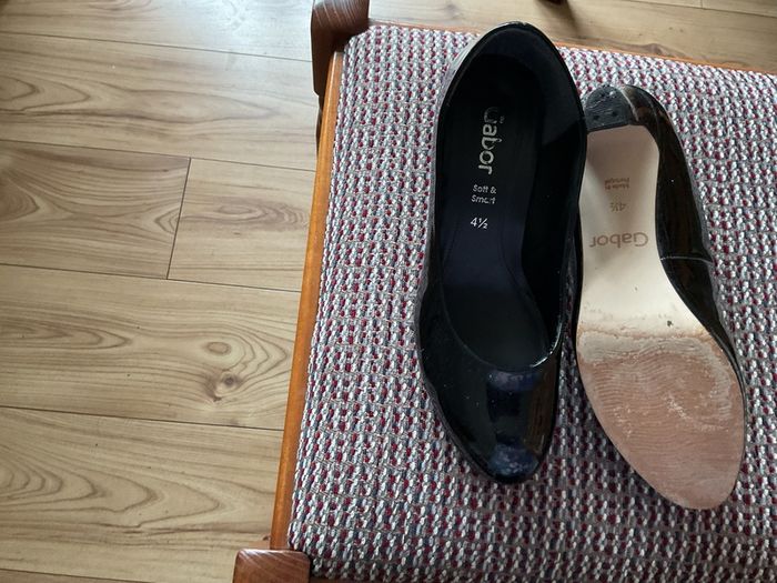 ladies shoes
