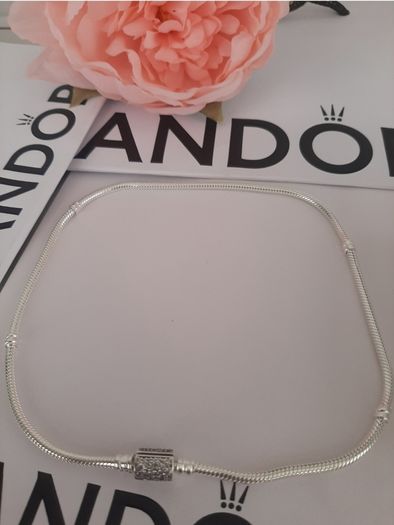 New pandora necklace with sparkling cubic zirconia clasp