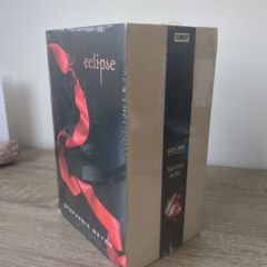 Twilight 3 book NEW