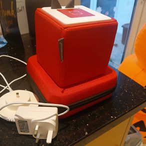 Toniebox, 8 characters & carrycase
