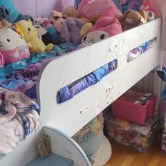 Cabin Bed