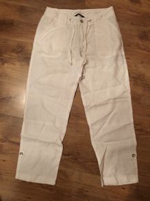 White Linen 3/4 length Trousers