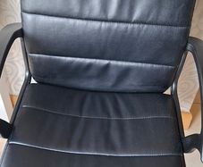 Computer chair