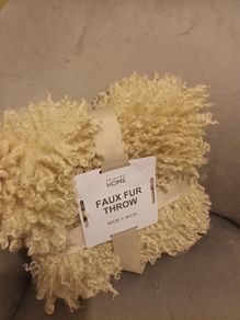 Cream faux fur throw x 2