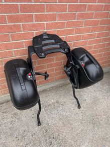 GIVI Monokey Panniers + VFR Side Rack + Top Plate
