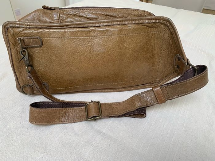 Crossbody bag