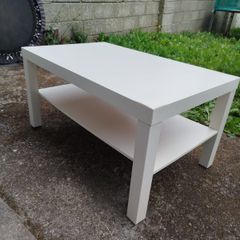 Living room coffee table