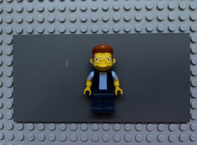 lego Simpsons sim024 Snake minifigure
