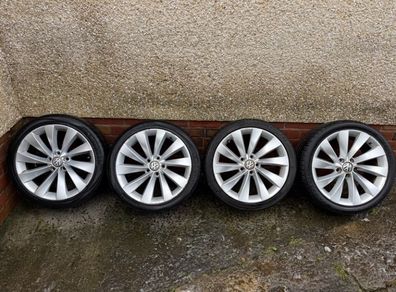 18 inch Scirocco alloy wheels