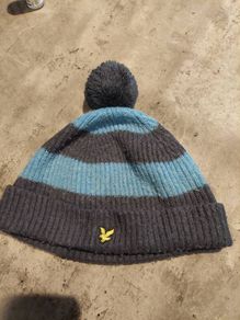 lyle and scott beanie hat