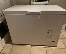 Beko CF1100APW Chest Freezer - White