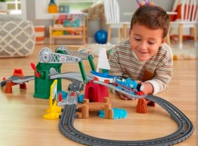Thomas & Friends Bridge Lift Thomas & Skiff train set with 4 extra trains and carriages