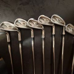 Wilson Staff V6 FG Tour Irons