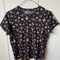 Superdry t-shirt / top for women / ladies  in very good condition - UK 8