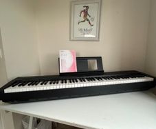 Piano Yamaha P45B