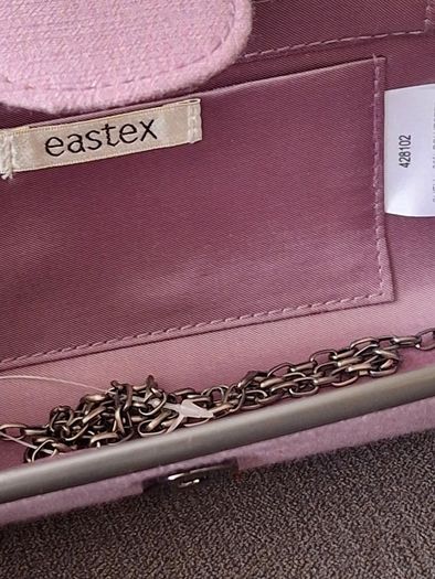 Clutch Bag with Chain .. Pink