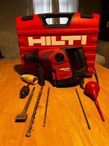 Hilti TE 30 SDS Hammer Drill ( like new )
