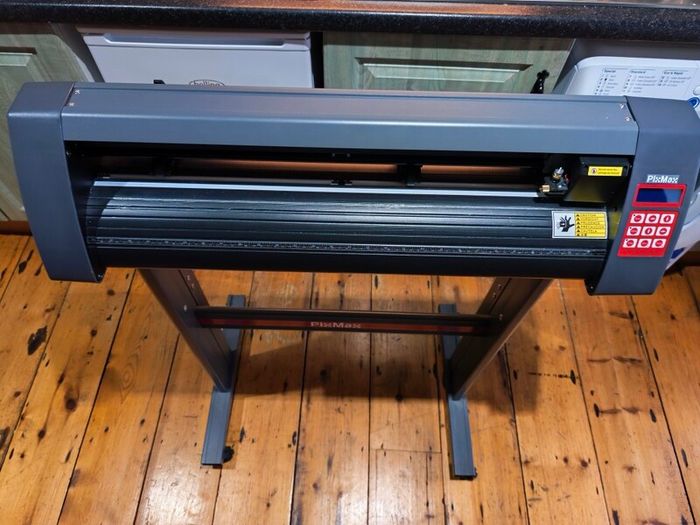 Pixmax 720 Vinyl Cutter / Plotter