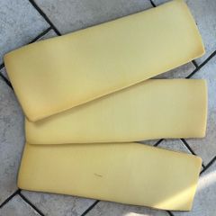 3 Foam pieces
