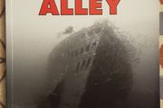 U-Boat Alley: The U-Boat War In The Irish Channel During World War I by Roy Stokes