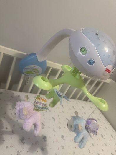baby cot toy