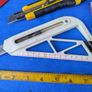 2 Retractable Utility Knives Image 2