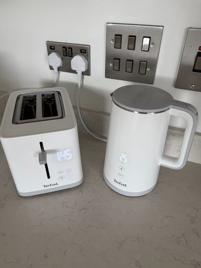 Tefal Kettle and Toaster