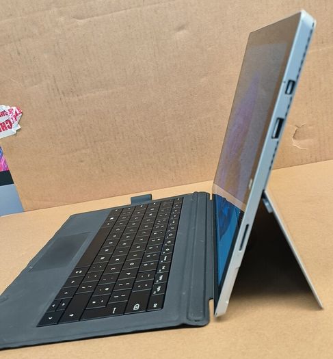 Microsoft Surface Pro 3 12inch i5-4300U 8GB RAM 256GB SSD Windows 11 Pro Touch