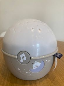 Chicco Night Light Star Projector & Music